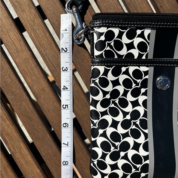 Coach • Black and White Patterned Crossbody Bag - Picture 7 of 7